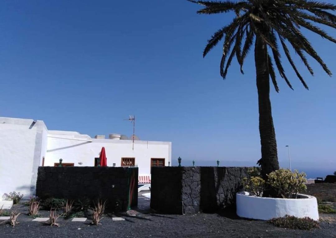 Casona La Orilla 1908 Tias Bed & Breakfast Bagian luar foto