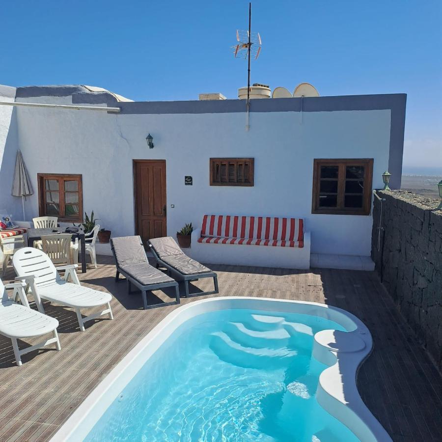 Casona La Orilla 1908 Tias Bed & Breakfast Bagian luar foto